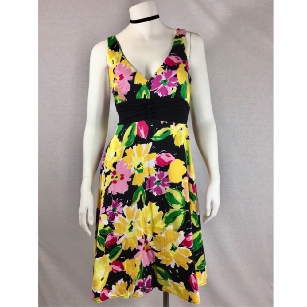 B. Smart Floral A-Line Dress
